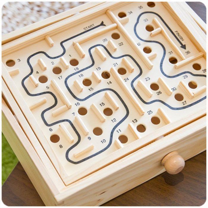 labirinto in legno per bambini