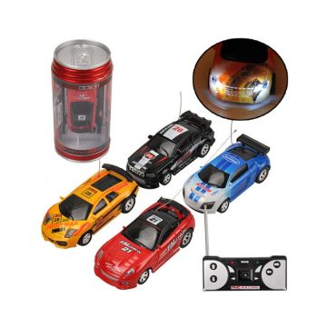 Micro Auto Radiocomandata in Lattina