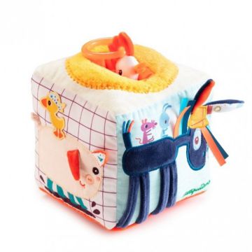 Cubo Sonoro Fattoria Cubo Sonoro Fattoria