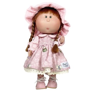 Bambola Mia Pippi Rosa Nines d'Onil 30cm vinile lavabile trecce cuffia vintage 3 anni - Bindi Giochi