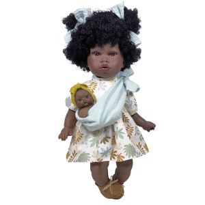 Bambola Nines d'Onil Alika da 40 cm con capelli ricci scuri beb&egrave; in fascia porta-bimbo e vestito - Bindi Giochi